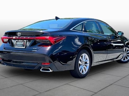 Used 2019 Toyota Avalon XLE w/ Moonroof Package FWD image 13