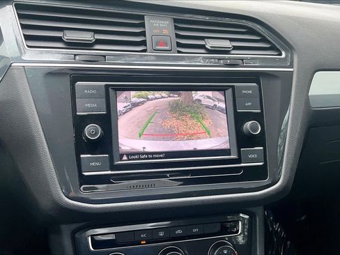 Used 2020 Volkswagen Tiguan S AWD/4WD image 27