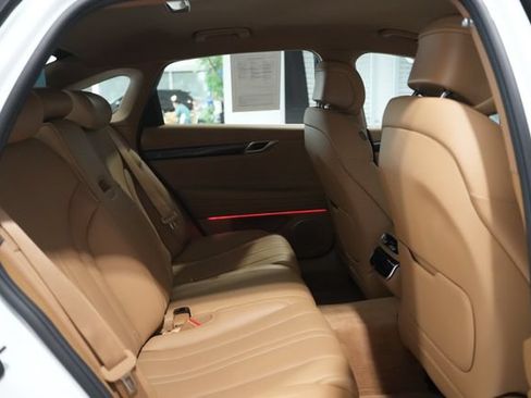 Used 2026 Genesis G80 2.5T AWD/4WD image 15