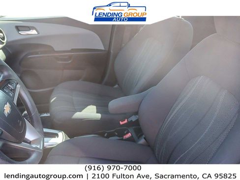 Used 2014 Chevrolet Sonic LT image 15