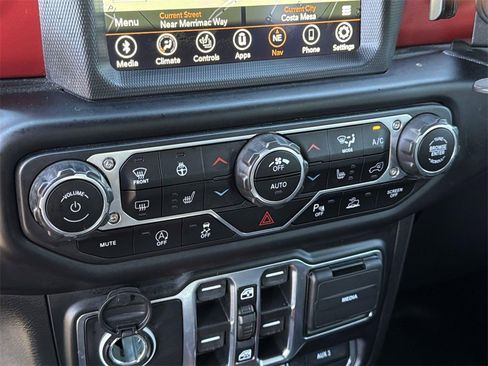 Used 2021 Jeep Wrangler Unlimited Rubicon image 11