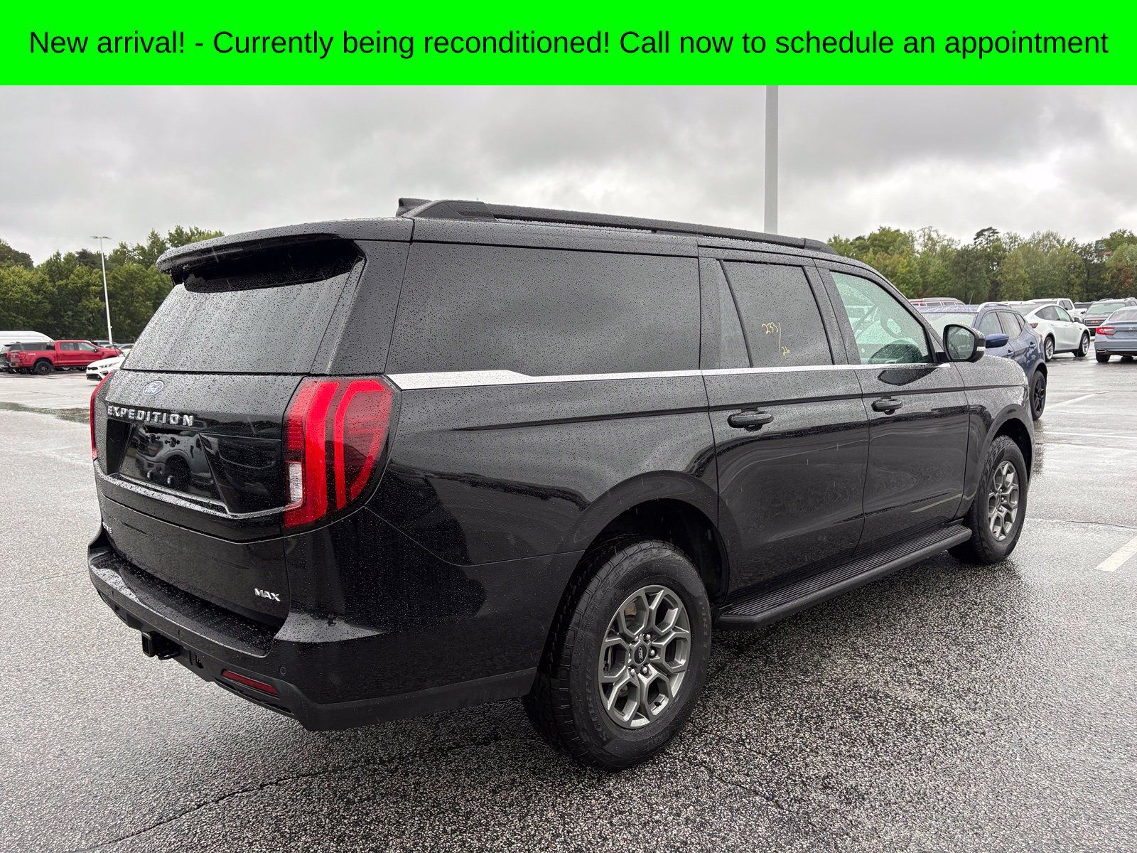 Used 2026 Ford Expedition Max Active RWD image 4