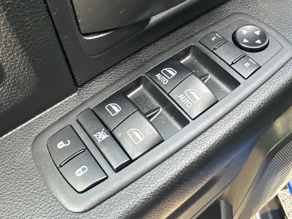 Used 2018 RAM 1500 Express w/ Express Value Package AWD/4WD image 14