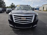Used 2017 Cadillac Escalade Luxury image 2