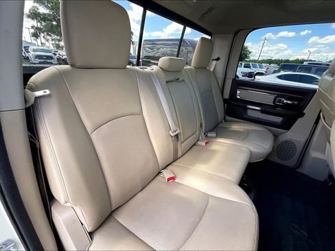 Used 2017 RAM 1500 Laramie w/ Convenience Group AWD/4WD image 22