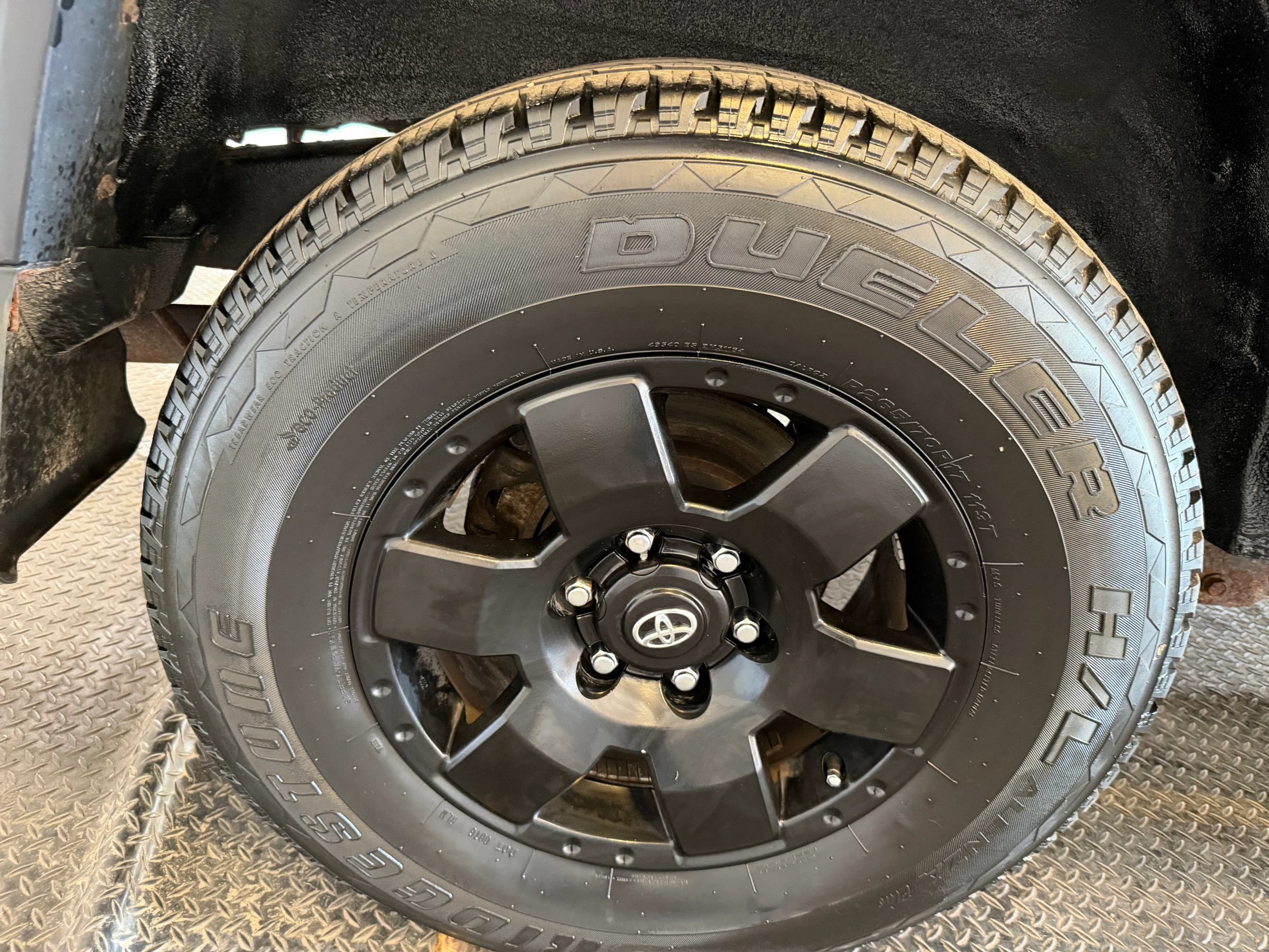 Used 2007 Toyota FJ Cruiser 4WD w/ Convenience Pkg image 35