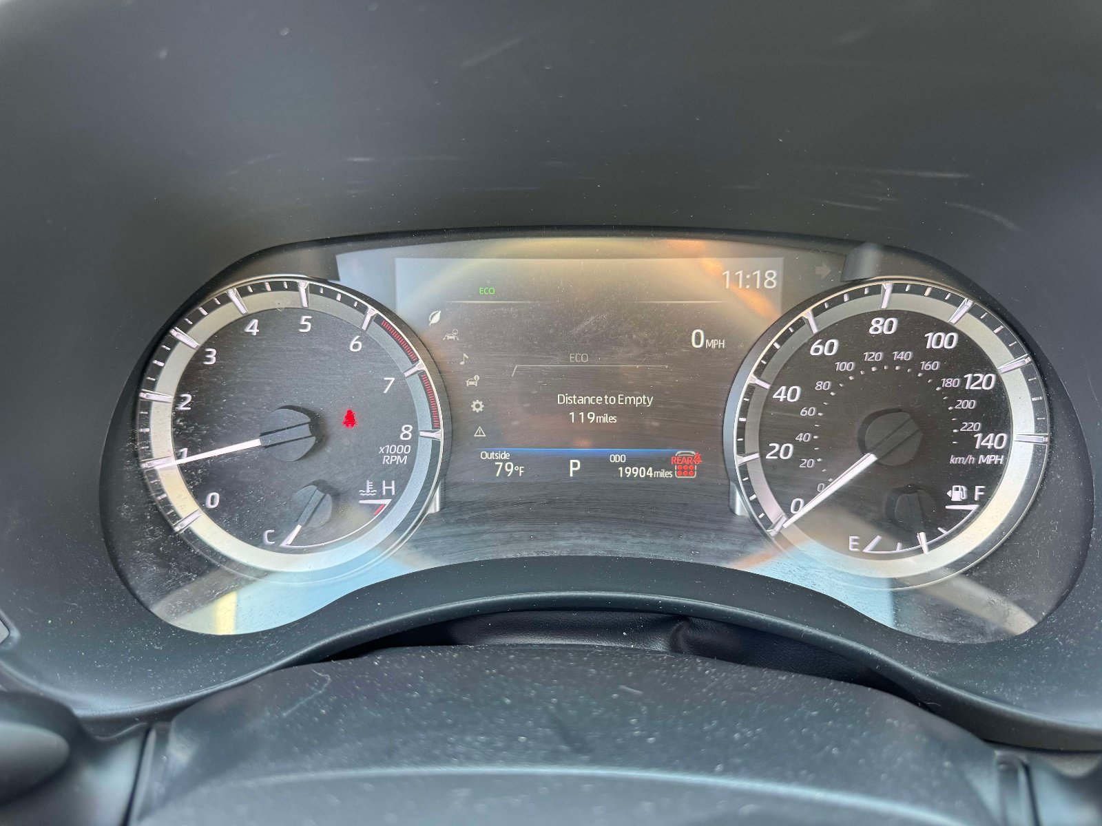 Used 2024 Toyota Highlander XLE AWD/4WD image 25