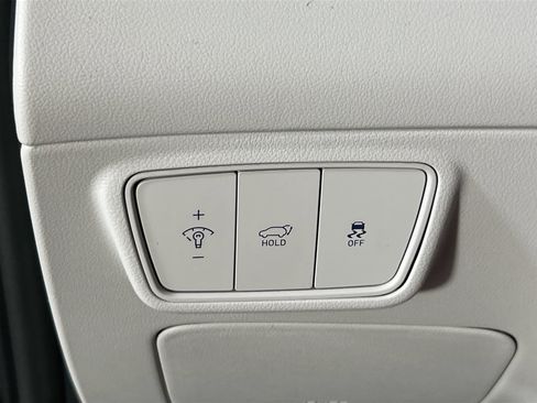 Used 2023 Hyundai Tucson Limited image 10