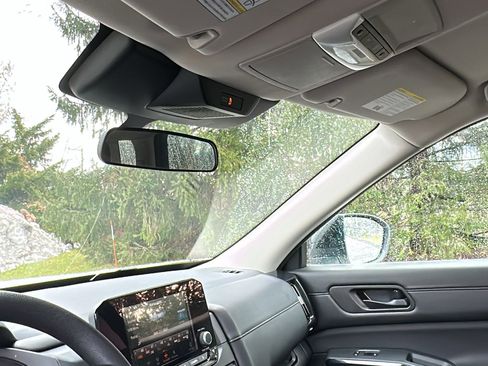 Certified 2024 Nissan Pathfinder S image 20