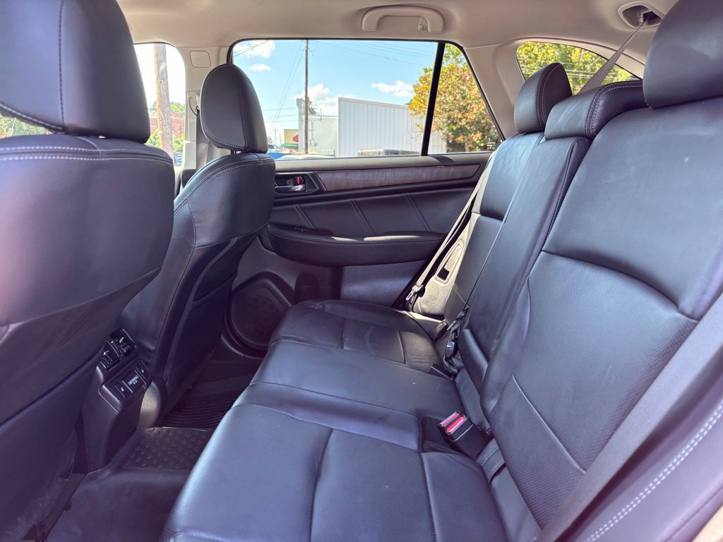 Used 2018 Subaru Outback 2.5i Limited AWD/4WD image 20