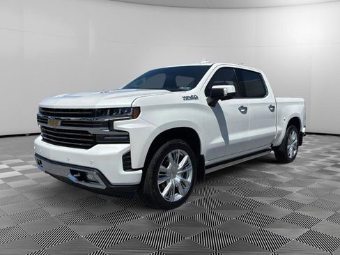 Used 2020 Chevrolet Silverado 1500 High Country w/ Technology Package AWD/4WD image 1