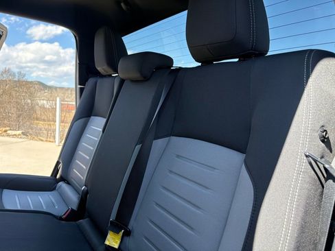 Used 2025 Toyota Tacoma TRD Sport image 14