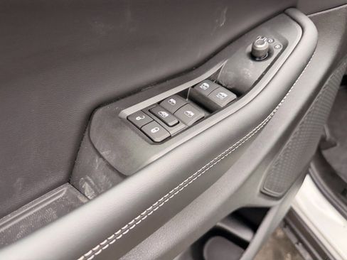 New 2026 Jeep Grand Cherokee Altitude AWD/4WD image 10