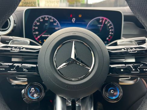 Used 2025 Mercedes-Benz GLC 63 AMG S image 32