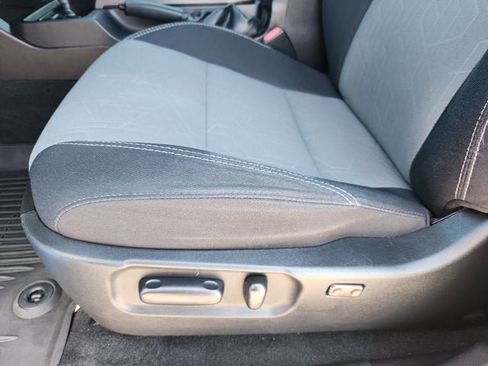 Used 2020 Toyota Tacoma TRD Sport w/ Technology Package image 20