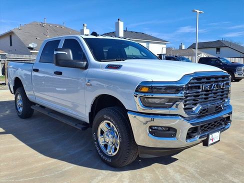 New 2025 RAM 2500 Tradesman AWD/4WD image 2