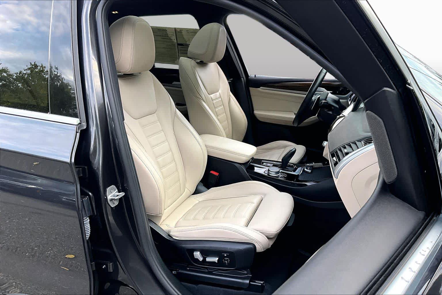 Used 2021 BMW X3 xDrive30i w/ Premium Package AWD/4WD image 8