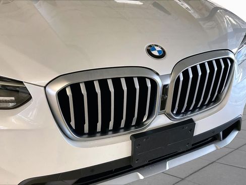 Used 2024 BMW X3 sDrive30i w/ Premium Package w/ZPA RWD image 30