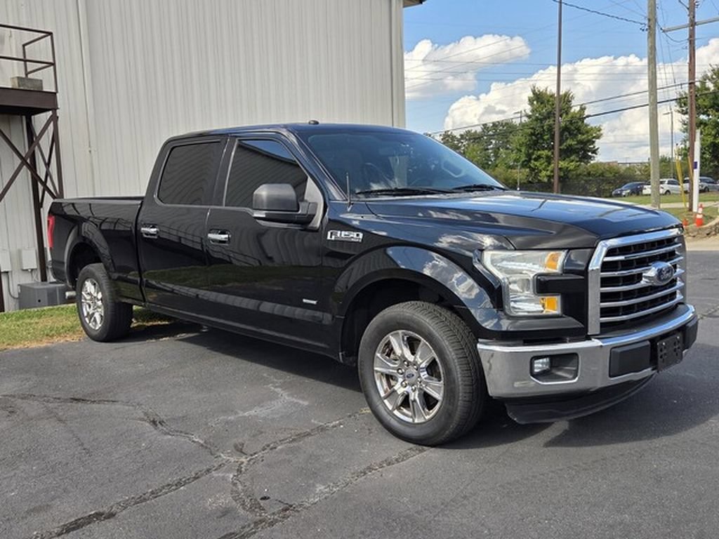 Used 2016 Ford F150 XLT w/ Equipment Group 302A Luxury RWD image 3