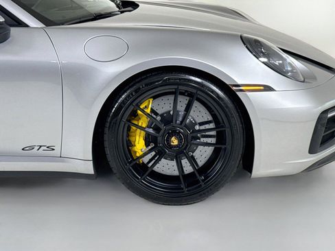 Used 2024 Porsche 911 Carrera GTS w/ Premium Package RWD image 34
