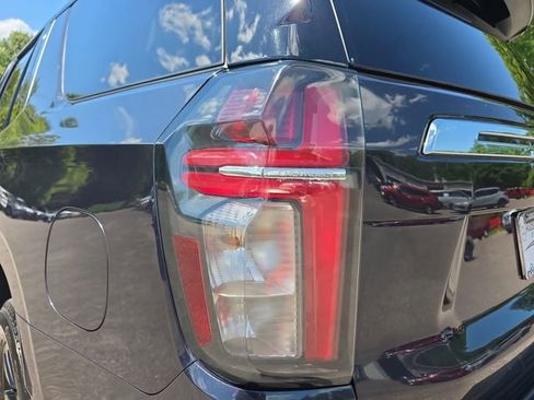Used 2024 Chevrolet Tahoe LT RWD image 18