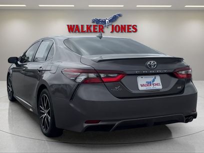 Used 2022 Toyota Camry SE w/ Convenience Package
