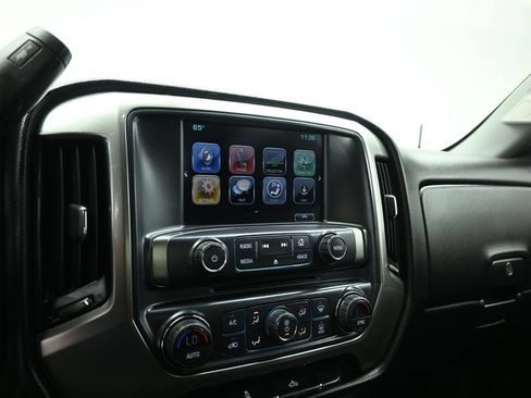 Used 2018 Chevrolet Silverado 1500 LT w/ All Star Edition RWD image 12