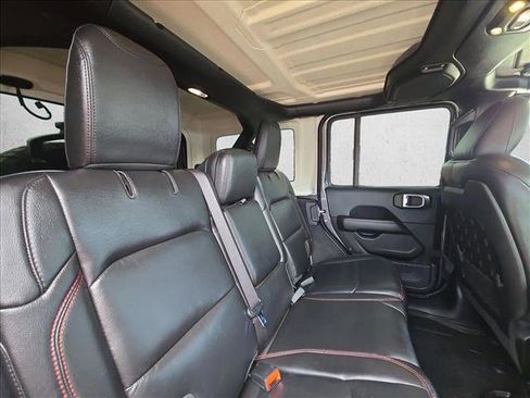 Used 2019 Jeep Wrangler Unlimited Rubicon AWD/4WD image 18