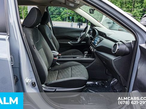 Used 2023 Nissan Kicks SV FWD image 22