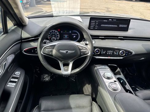 Used 2025 Genesis Electrified GV70 AWD/4WD image 10