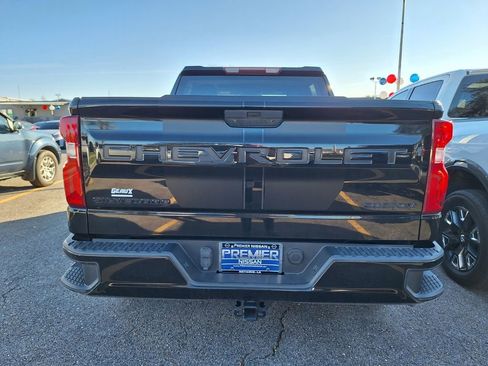 Used 2021 Chevrolet Silverado 1500 Custom w/ Rally Edition image 3