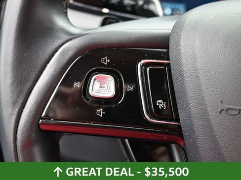 Used 2024 Lincoln Corsair Reserve image 31