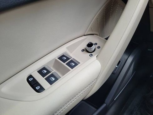 Certified 2023 Audi Q5 2.0T Prestige w/ Prestige Package AWD/4WD image 19