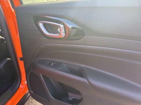 New 2026 Jeep Compass Latitude image 13