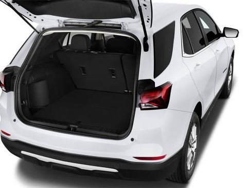 Used 2024 Chevrolet Equinox RS w/ RS Leather Package FWD image 7