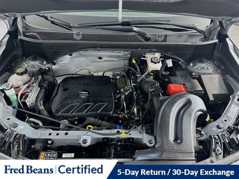 Used 2025 Buick Encore GX Avenir w/ Avenir Technology Package image 28