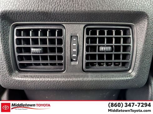 Certified 2023 Toyota Camry XLE image 29