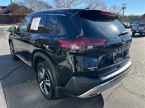 Used 2023 Nissan Rogue Platinum w/ Platinum Premium Package image 5