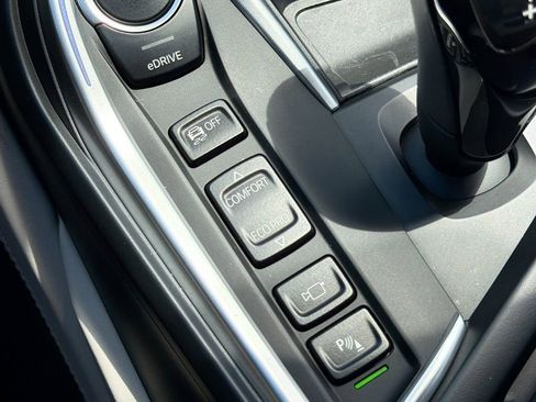 Used 2015 BMW i8 image 26