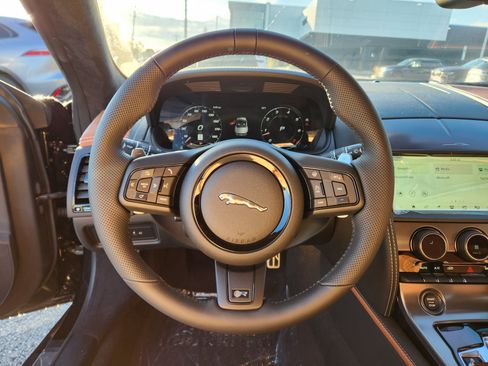 Used 2024 Jaguar F-TYPE R AWD/4WD image 14