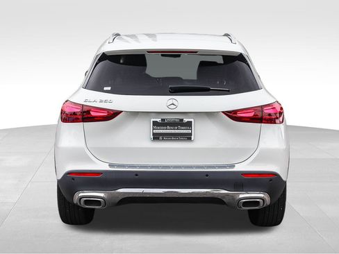Certified 2025 Mercedes-Benz GLA 250 image 8