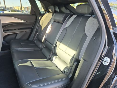 Used 2024 Cadillac Lyriq Tech RWD image 30