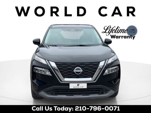 Used 2023 Nissan Rogue SV image 8