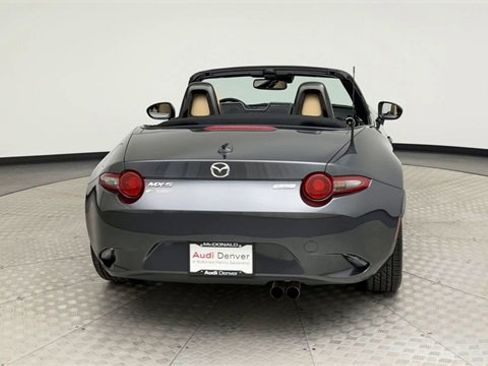 Used 2017 MAZDA MX-5 Miata Grand Touring image 3