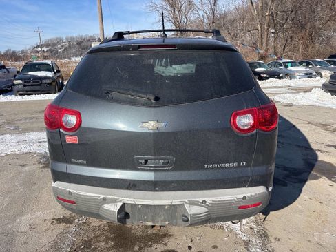 Used 2012 Chevrolet Traverse LT w/ LPO, 'HIT The Road' Package FWD image 10