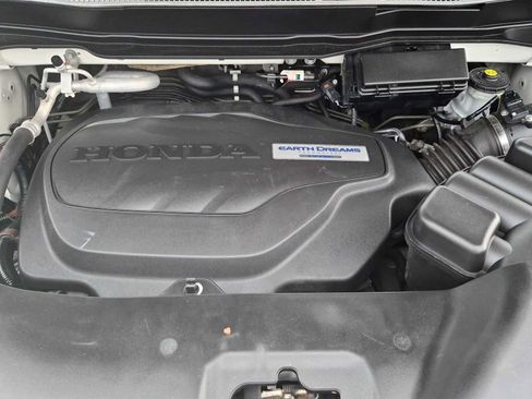 Used 2017 Honda Pilot Touring image 15