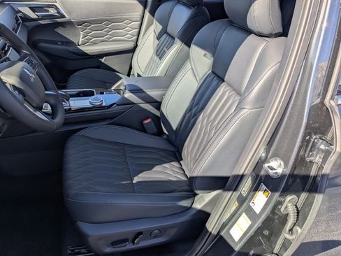 New 2026 Mitsubishi Outlander SEL image 23