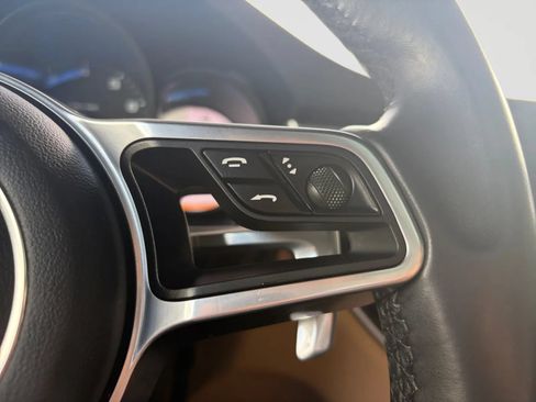 Used 2017 Porsche Macan AWD/4WD image 30