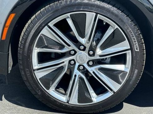Certified 2025 Cadillac Lyriq Luxury w/ LPO, Floor Liner Package AWD/4WD image 24