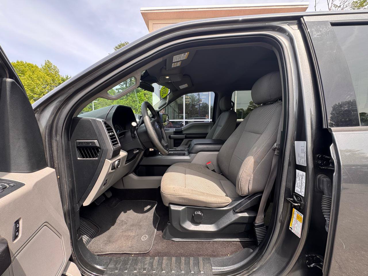 Used 2019 Ford F150 XLT AWD/4WD image 19